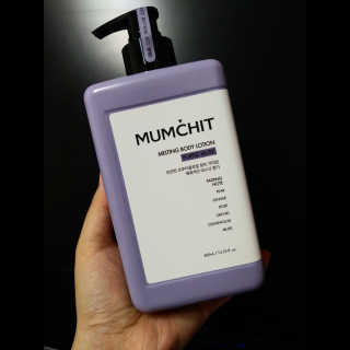 멈칫(MUMCHIT) 멜팅 바디로션 — 4.67점을 준 리뷰어가 2018년 12월 올린 사용 사진