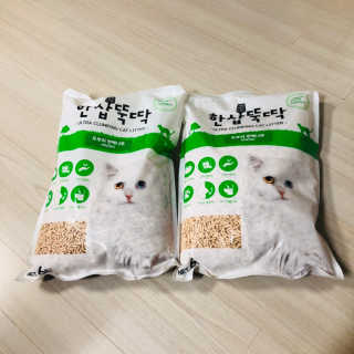 [펫토리아] BEST 고양이두부모래 6L 한삽뚝딱 — 4.5점을 준 리뷰어가 2019년 2월 올린 사용 사진