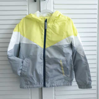 인디고뱅크키즈 메쉬 배색 점퍼 — 5점을 준 리뷰어가 2020년 3월 올린 사용 사진