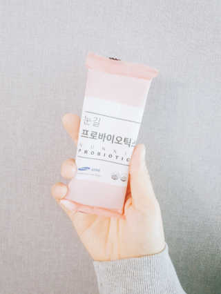 눈길 프로바이오틱스 눈길 콜라겐 프로바이오틱스 — 3점을 준 리뷰어가 2019년 11월 올린 사용 사진