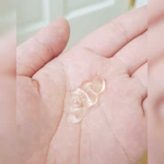 뷰티여우_아토클리닉 [아토클리닉] 아기들이 쓰는 보습, 진정 수딩젤 2개 — 5점을 준 리뷰어가 2019년 7월 올린 사용 사진