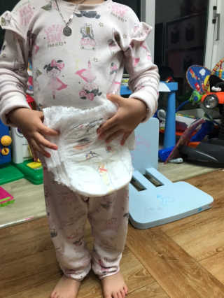 보솜이 액션핏 팬티형 — 4.5점을 준 리뷰어가 2019년 4월 올린 사용 사진