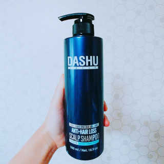 다슈코리아 다슈 데일리 한방 두피 골드 샴푸 500ml — 5점을 준 리뷰어가 2017년 11월 올린 사용 사진