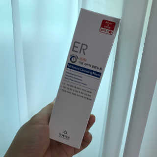 Dr.메디션 ER 네이처 클렌징폼- 오일리스킨용 — 4.83점을 준 리뷰어가 2018년 7월 올린 사용 사진