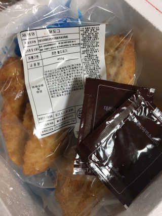 네이처플로우 올립 닭도그 450g 2팩 무료소스 2팩증정 1팩당 80g — 5점을 준 리뷰어가 2018년 11월 올린 사용 사진