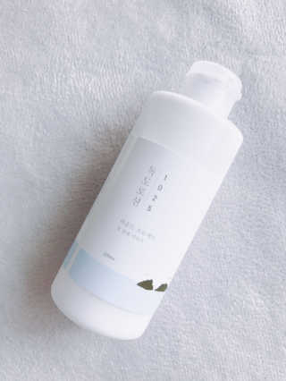 라운드랩 1025 독도 로션 200ml — 4.33점을 준 리뷰어가 2018년 1월 올린 사용 사진