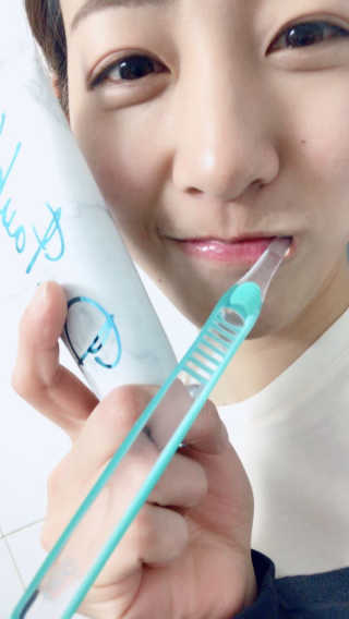 큐어스크립트 닥터폴스 치약 바닐블랙티향 — 4.83점을 준 리뷰어가 2018년 3월 올린 사용 사진