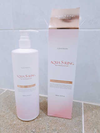 아쿠아큐링 아쿠아S링 퓨어리프레싱 헤어케어 500ml — 5점을 준 리뷰어가 2018년 7월 올린 사용 사진
