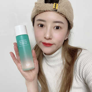 오지아이 워터 밤 모이스처 스킨 에센스 180ml — 5점을 준 리뷰어가 2020년 1월 올린 사용 사진