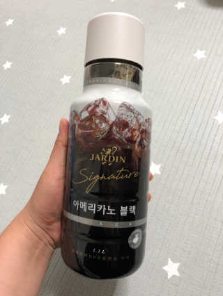 (주)쟈뎅 쟈뎅 시그니처 아메리카노 1.1L — 4.5점을 준 리뷰어가 2018년 5월 올린 사용 사진