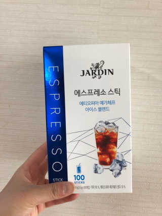 (주)쟈뎅 [쟈뎅] 에스프레소스틱 아이스블렌드 — 4점을 준 리뷰어가 2019년 5월 올린 사용 사진
