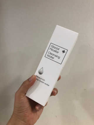 [더메디닥터] 글리셜 미셀라 클렌징 워터 — 4.5점을 준 리뷰어가 2019년 4월 올린 사용 사진