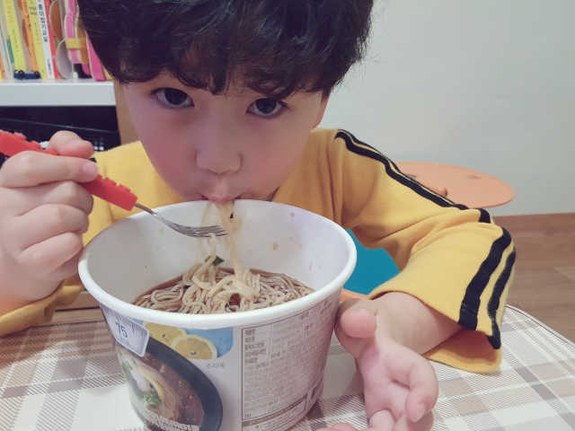 풀무원 라이트누들 리뷰 사진