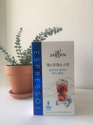 (주)쟈뎅 [쟈뎅] 에스프레소스틱 아이스블렌드 — 5점을 준 리뷰어가 2019년 5월 올린 사용 사진
