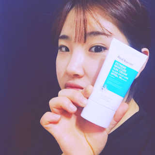 리얼베리어 익스트림 모이스처 선크림 SPF50+ PA++++ — 4점을 준 리뷰어가 2018년 4월 올린 사용 사진