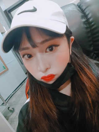 라임코스메틱 V 콜라겐 앰플 쿠션 — 5점을 준 리뷰어가 2020년 2월 올린 사용 사진