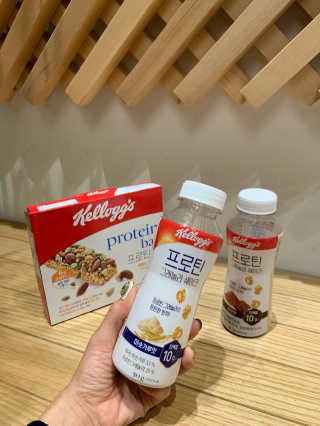 켈로그 프로틴바 멀티팩+프로틴 그래놀라 쉐이크 2종 — 5점을 준 리뷰어가 2020년 1월 올린 사용 사진