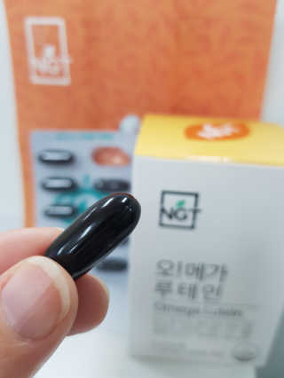 네츄럴굿띵스 오!메가루테인 60일분 — 5점을 준 리뷰어가 2018년 10월 올린 사용 사진