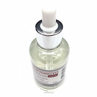 [마녀 공장] 발가락 토미 니아신 에센스 50ml — 5점을 준 리뷰어가 2018년 10월 올린 사용 사진