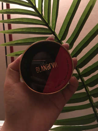 BLANBLVN 블랑블랑 톤업 커버팩트 3RX — 5점을 준 리뷰어가 2017년 10월 올린 사용 사진