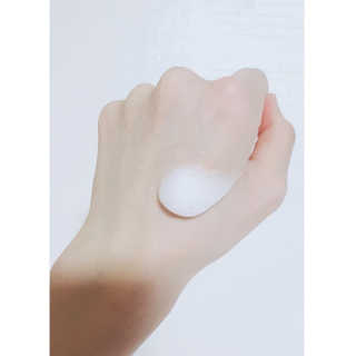 멈칫(MUMCHIT) 멜팅 바디로션 — 4.67점을 준 리뷰어가 2018년 12월 올린 사용 사진
