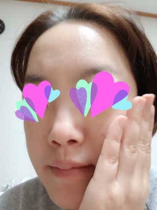 AHC 에이 에이치 씨 미니멀 10 워터리 에센스 — 5점을 준 리뷰어가 2018년 12월 올린 사용 사진