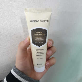 메이메리 쓰리이펙츠 모이스처 톤업크림 50ml — 4.5점을 준 리뷰어가 2019년 12월 올린 사용 사진