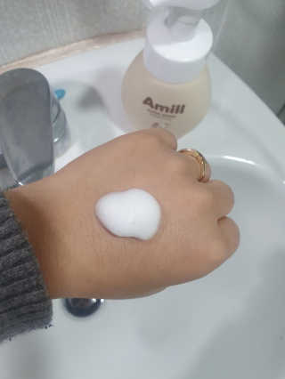 에이밀 슈퍼 그레인 버블 폼 200ml — 5점을 준 리뷰어가 2019년 12월 올린 사용 사진