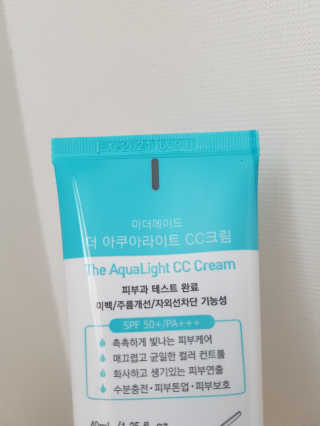 마더메이드 더 아쿠아라이트 CC크림 SPF50+ PA+++ — 4점을 준 리뷰어가 2019년 5월 올린 사용 사진