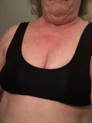 크리비아 Clivia Padded Yoga Sports Bra — 5점을 준 리뷰어가 2018년 5월 올린 사용 사진