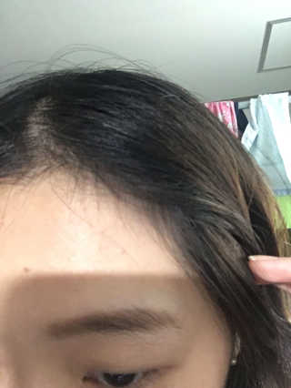 다슈코리아 다슈 안티 헤어로스 헤어쿠션 16g — 3.5점을 준 리뷰어가 2017년 3월 올린 사용 사진