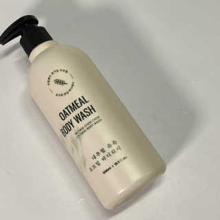 (주)에네스티 내추럴 촉촉  오트밀 바디워시 500ml — 4.5점을 준 리뷰어가 2019년 11월 올린 사용 사진