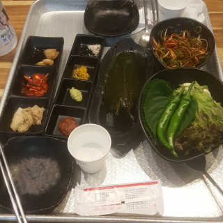 [화덕고깃간 마곡발산점] 화덕삼겹살2인분 — 5점을 준 리뷰어가 2019년 6월 올린 사용 사진