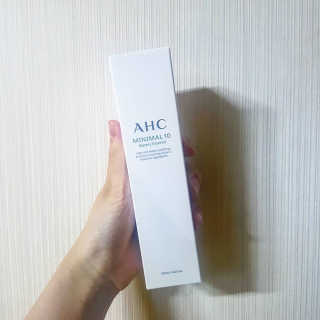 AHC 에이 에이치 씨 미니멀 10 워터리 에센스 — 4점을 준 리뷰어가 2018년 12월 올린 사용 사진