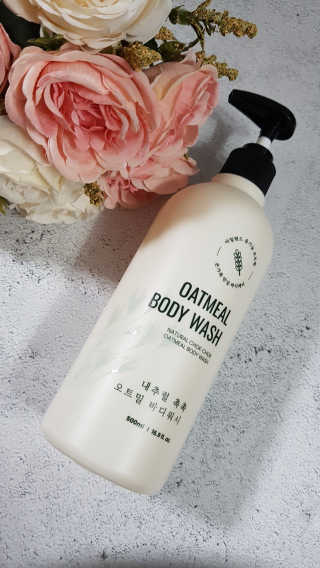 (주)에네스티 내추럴 촉촉  오트밀 바디워시 500ml — 5점을 준 리뷰어가 2019년 12월 올린 사용 사진