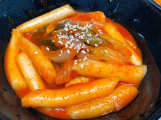 잠실맛집,홍코너떡볶이가우리집에[옛날맛,짜장맛옵션] — 5점을 준 리뷰어가 2019년 12월 올린 사용 사진