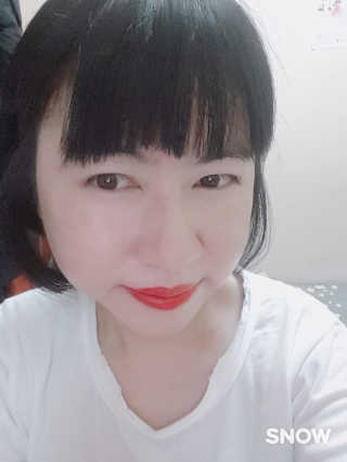 [블랙루즈] 에어 핏 촉촉틴트 + 크리미 벨벳 립크레용 — 5점을 준 리뷰어가 2018년 7월 올린 사용 사진