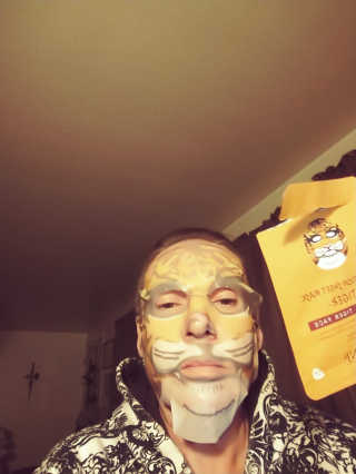 SNP 영양 시트 Mask_Tiger — 5점을 준 리뷰어가 2018년 12월 올린 사용 사진