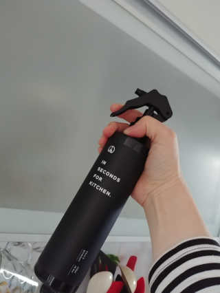 PEACE MOMENT 피스모먼트 인세컨즈포키친 320mL 천연살균소독제 — 4.83점을 준 리뷰어가 2018년 10월 올린 사용 사진