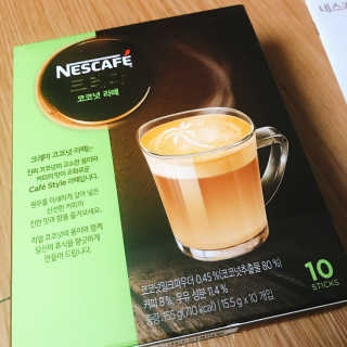 네스카페 코리아 네스카페 크레마 코코넛라떼 — 5점을 준 리뷰어가 2018년 1월 올린 사용 사진