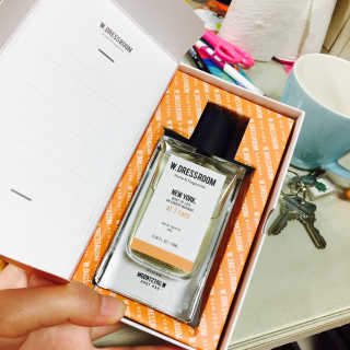 더블유드레스룸 퍼퓸 EDT 70ml — 5점을 준 리뷰어가 2018년 10월 올린 사용 사진