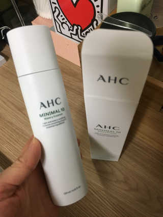 AHC 에이 에이치 씨 미니멀 10 워터리 에센스 — 4.33점을 준 리뷰어가 2018년 12월 올린 사용 사진