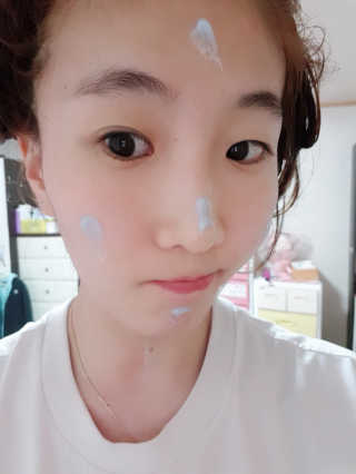 닥터펩티 제이앤코슈 펩타이드 볼륨 에센스 — 5점을 준 리뷰어가 2019년 4월 올린 사용 사진