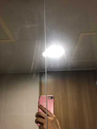 뷰오케이 욕실 화장실 셀프 물때제거 코팅제,리무버 50ml — 4점을 준 리뷰어가 2019년 5월 올린 사용 사진