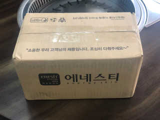 (주)에네스티 내추럴 촉촉  오트밀 바디워시 500ml — 4점을 준 리뷰어가 2019년 8월 올린 사용 사진