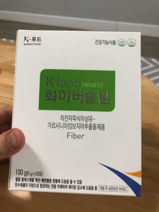두루원 똥기사의 Kfood 화이버슬림 — 4.17점을 준 리뷰어가 2018년 7월 올린 사용 사진