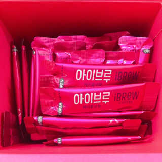 한국맥널티 아이브루 헤이즐넛향 100T — 5점을 준 리뷰어가 2019년 11월 올린 사용 사진