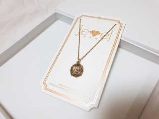 쥬얼카운티 92.5 Silver Byzantine Coin Pendant Necklace — 4.67점을 준 리뷰어가 2018년 11월 올린 사용 사진