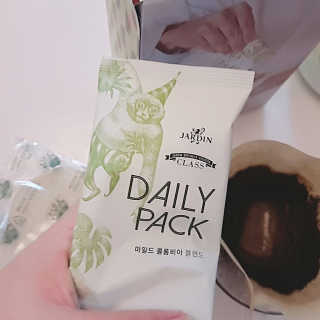 (주)쟈뎅 [쟈뎅] 클래스 신선한 하루 원두+여과지 SET — 5점을 준 리뷰어가 2019년 3월 올린 사용 사진