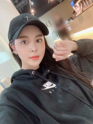 키픔 ETERNAL earcuff_이터널 이어커프 — 5점을 준 리뷰어가 2020년 1월 올린 사용 사진